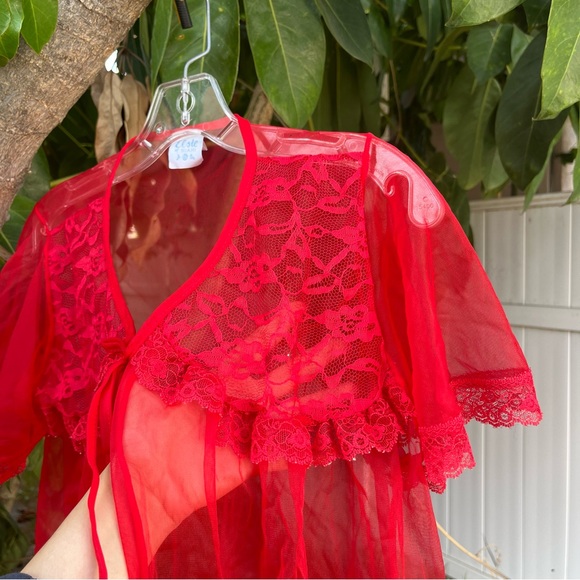 Vintage Elsie of Miami Red Sheer Babydoll Peignoir Robe 🌹. - Picture 6 of 10